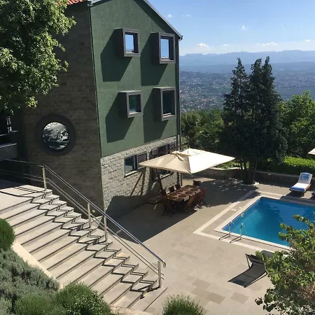 Luxury With Private Pool And 2 Bedrooms In Bay View Abbazia