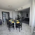 Appartement Luxury With Private Pool And 2 Bedrooms In Bay View *