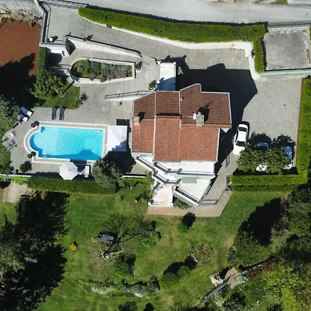 Luxury With Private Pool And 2 Bedrooms In Bay View