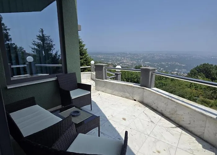 Apartment Luxury With Private Pool And 2 Bedrooms In Bay View *