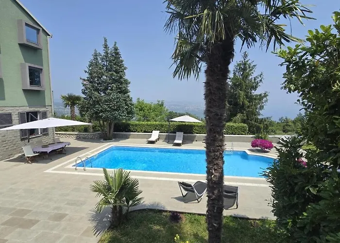 Luxury With Private Pool And 2 Bedrooms In Bay View * Opatija